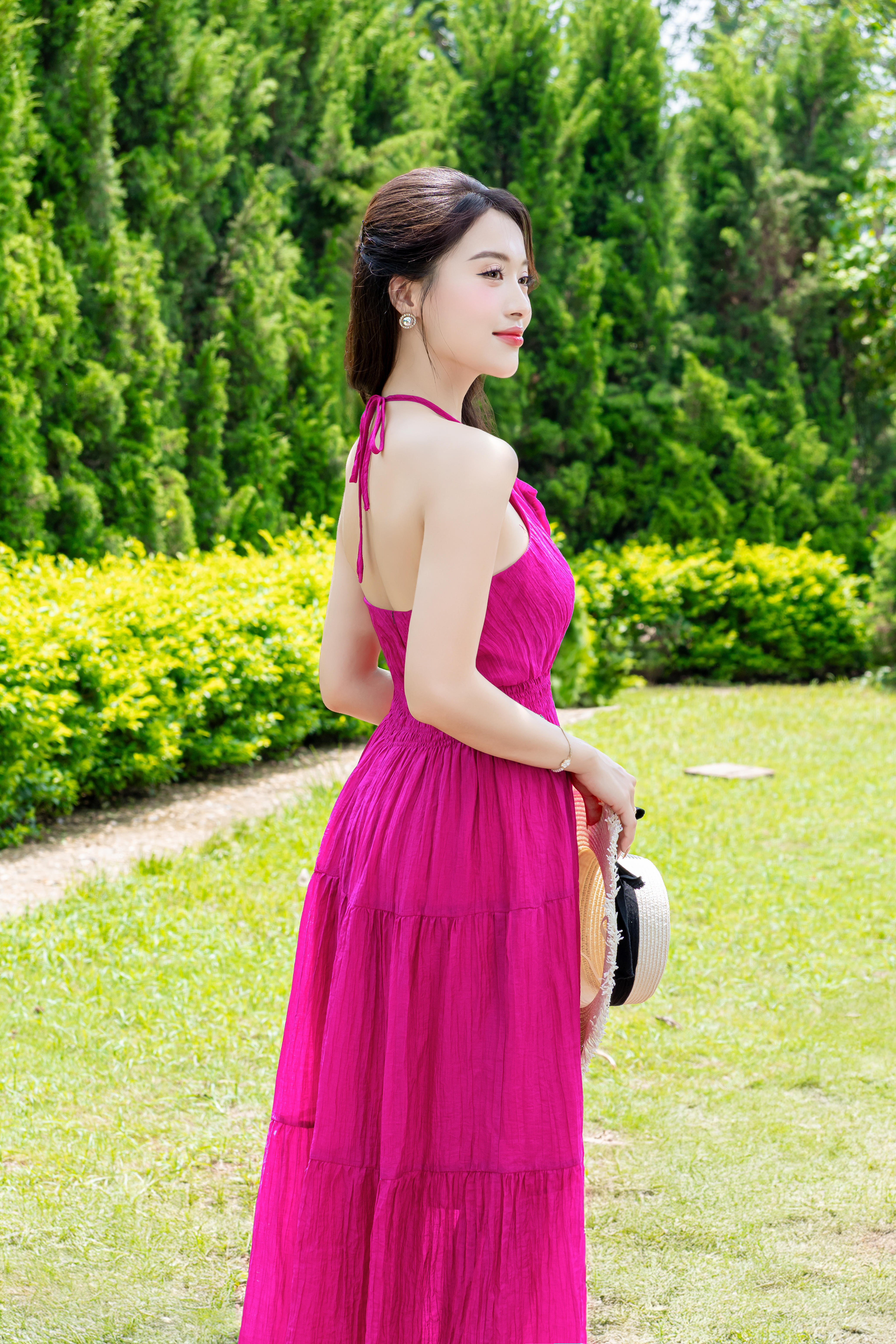 Ảnh thời trang– Váy maxi hồng 3